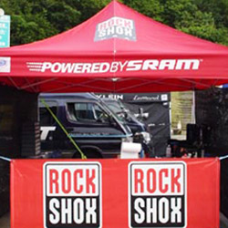 ROCKSHOX様のイージーアップテント製作事例